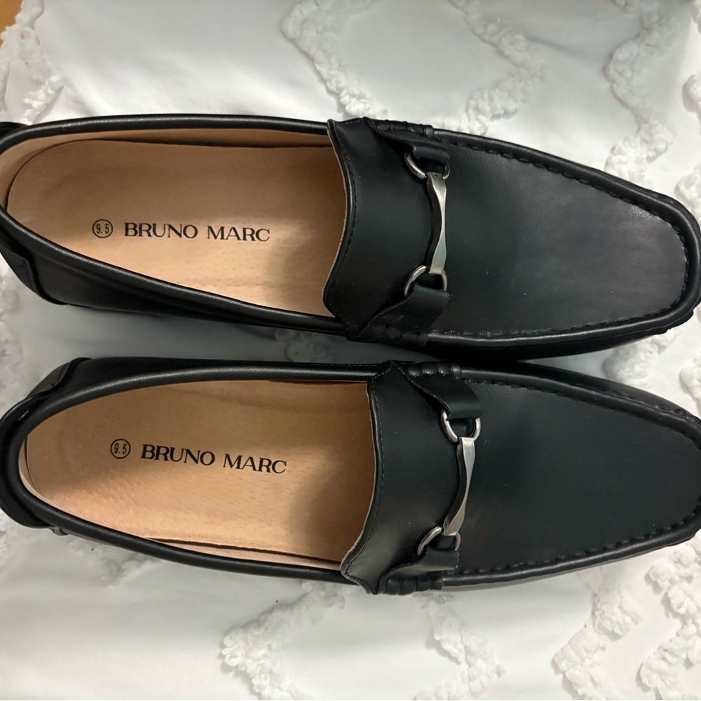 Bruno Marc Black mens loafer shoes size 9.5